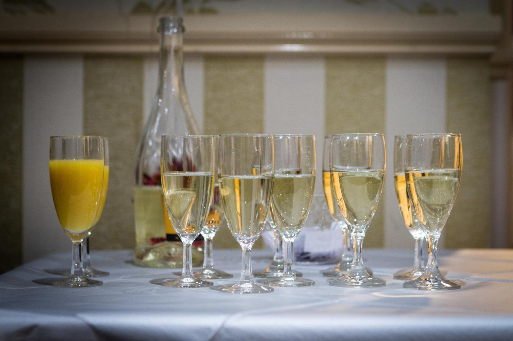The Sandringham Court Hotel & Apartment Welcoming Large And Small Groups For 15 Years Blackpool Esterno foto