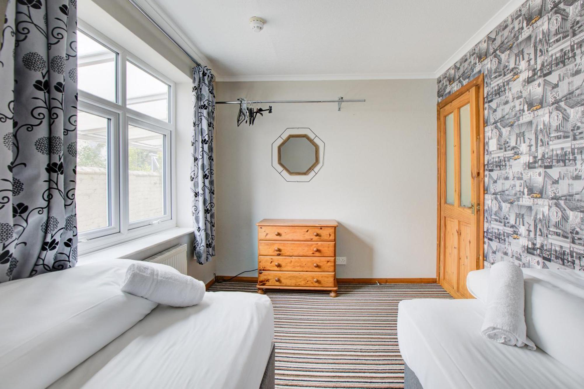 The Sandringham Court Hotel & Apartment Welcoming Large And Small Groups For 15 Years Blackpool Esterno foto