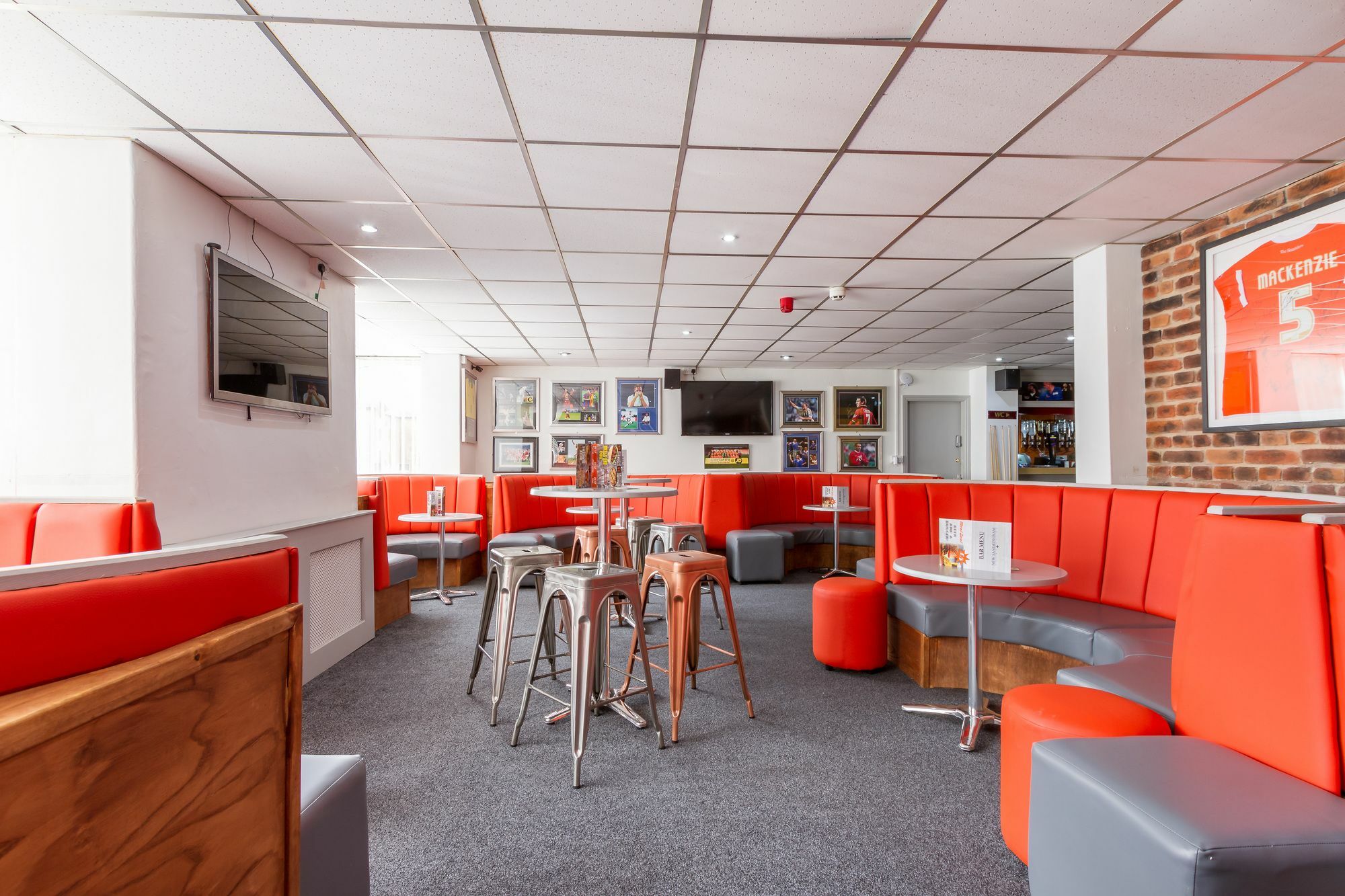 The Sandringham Court Hotel & Apartment Welcoming Large And Small Groups For 15 Years Blackpool Esterno foto